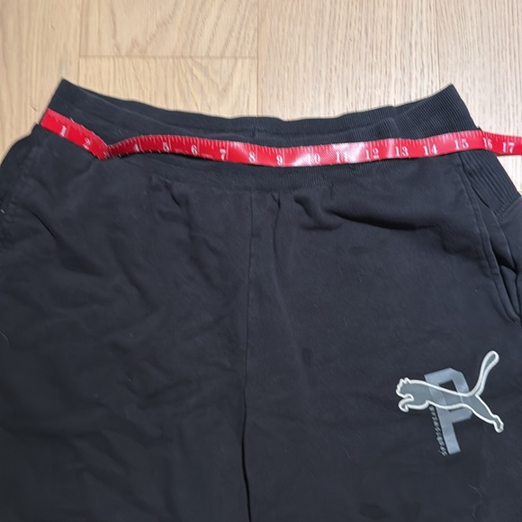 Puma Shorts - Picture 4 of 5
